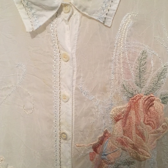 Johnny Was White XL 100% Rayon NWOT Peach and Coral Floral Ties at Cuffs - Picture 4 of 10